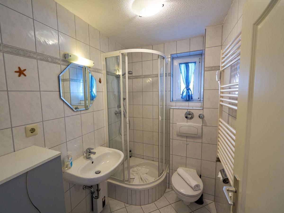 Fewo Strandallee - Baabe Exteriör bild
